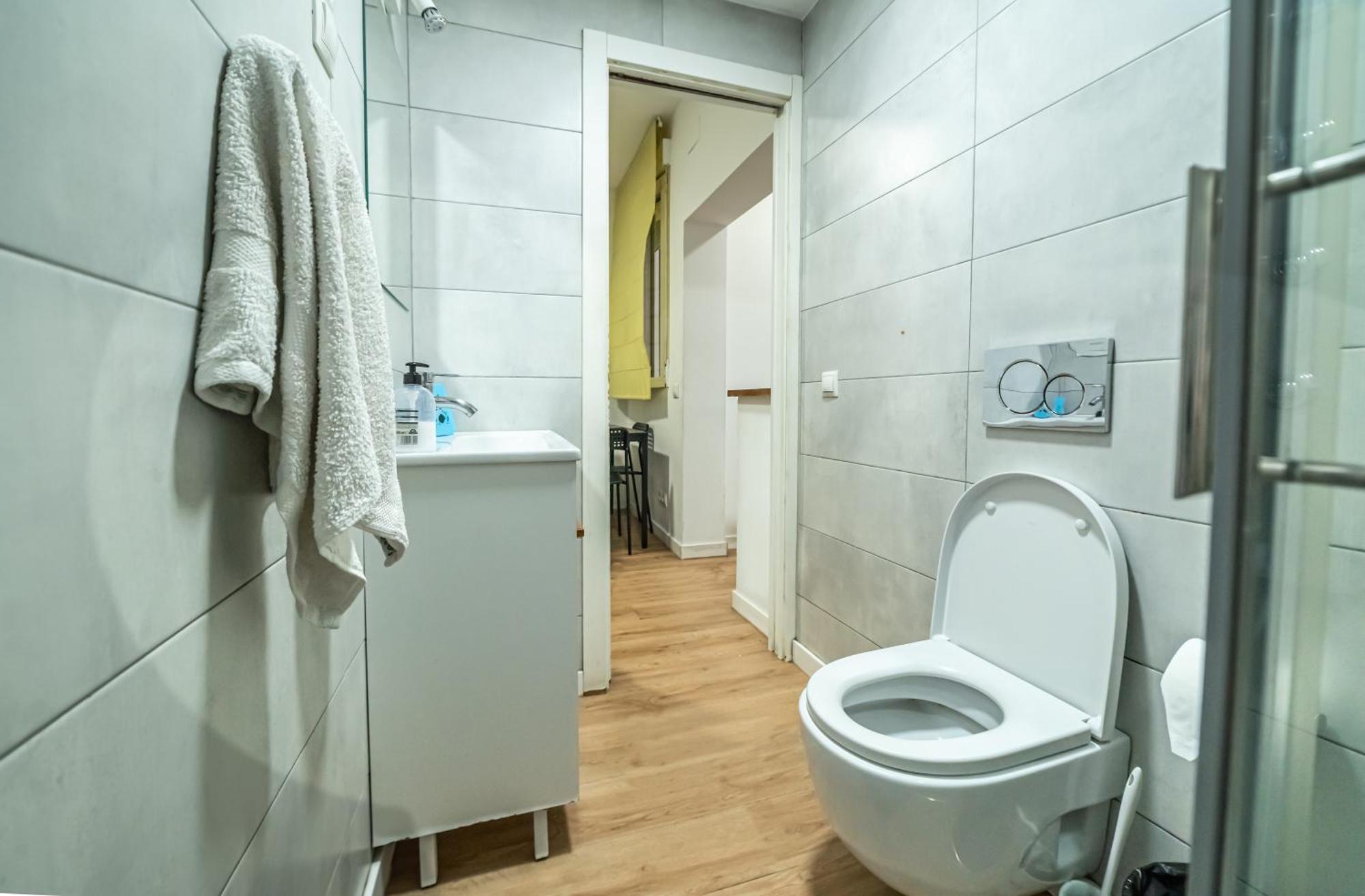 New Flat , Modern , Wifi, 10Min Sol, 5 Reina Sofia Lägenhet Madrid Exteriör bild